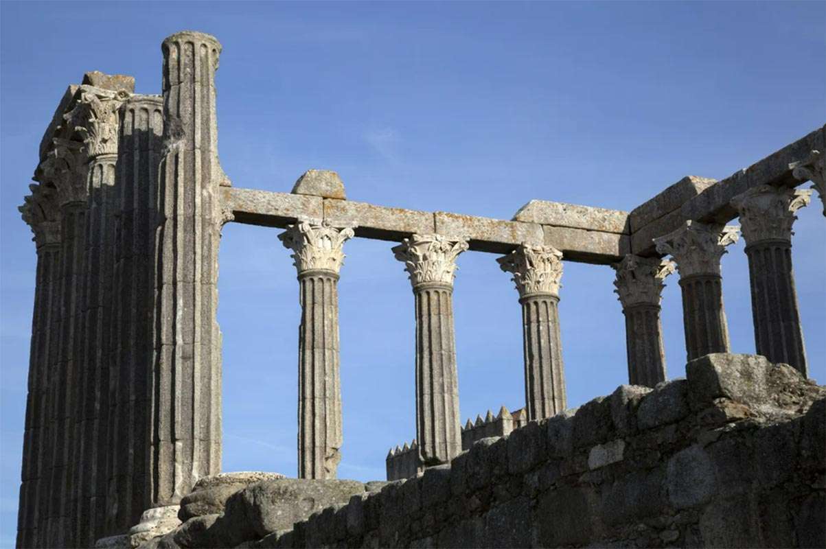 Antike Tempelruine